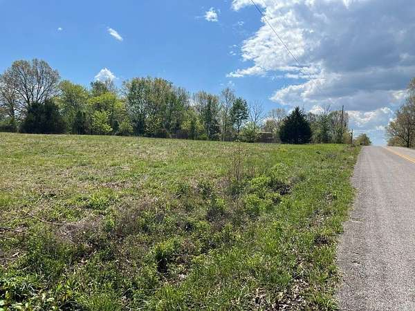 1.25 Acres of Residential Land for Sale in Mountain Home, Arkansas