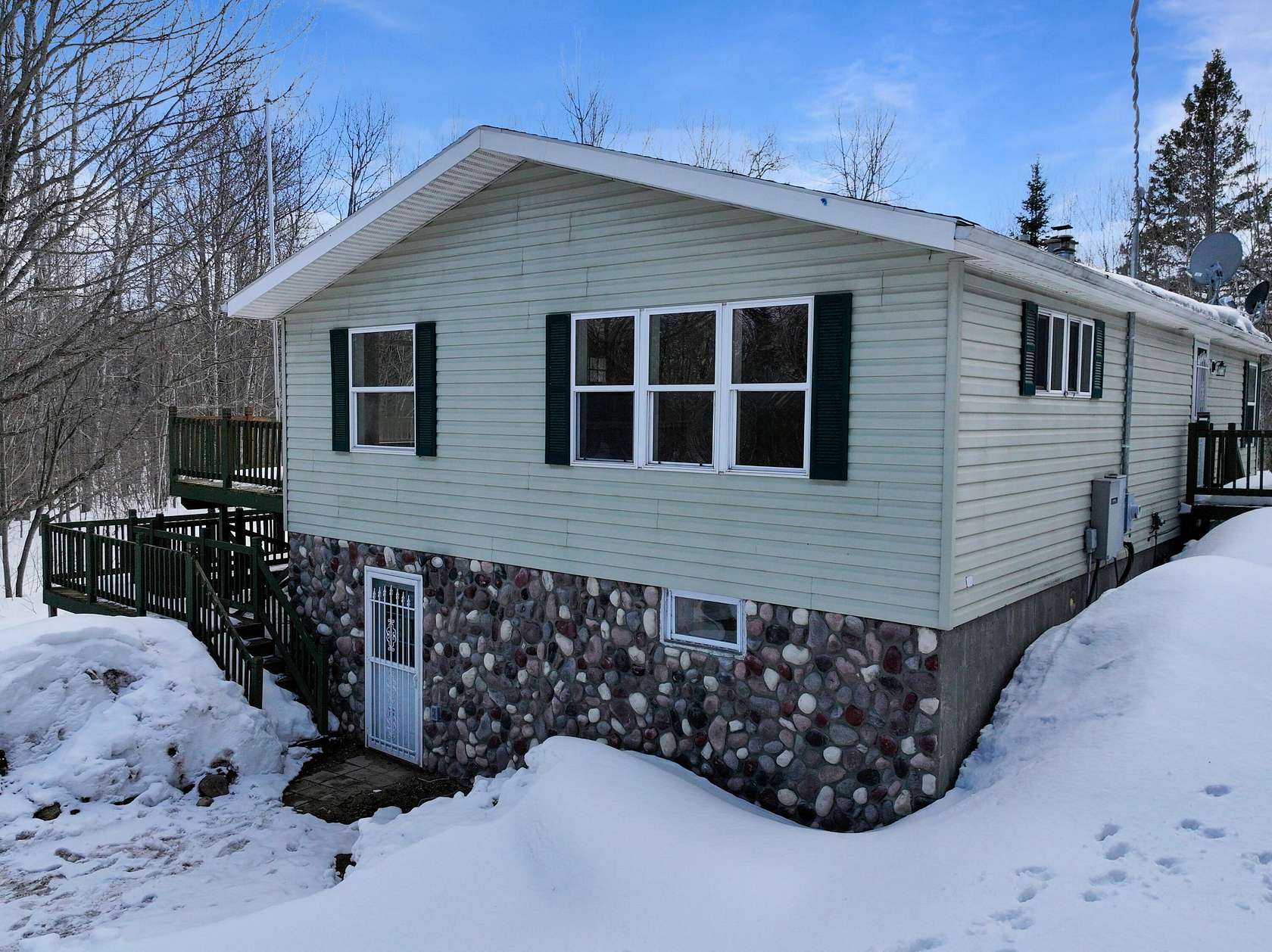 20 Acres of Recreational Land with Home for Sale in Sault Ste. Marie, Michigan