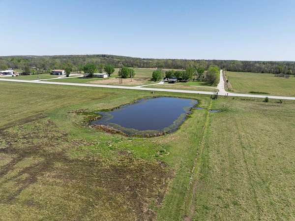 25 Acres of Agricultural & Residential Land for Sale in Vinita, Oklahoma