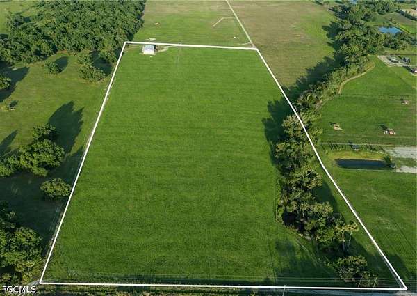 20 Acres of Agricultural & Residential Land for Sale in Fort Denaud, Florida