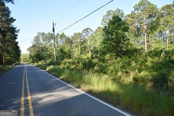 5 Acres of Land for Sale in Ludowici, Georgia
