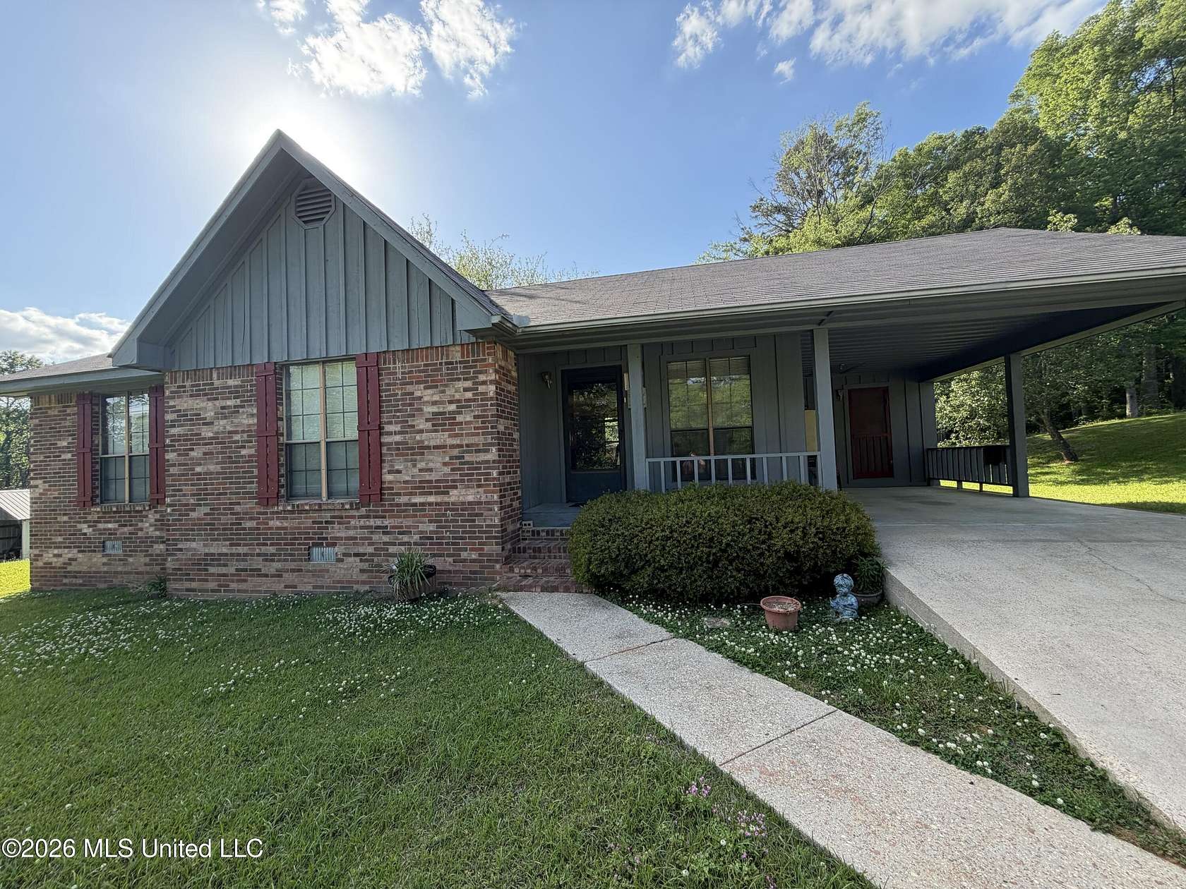 2 Acres of Land with Home for Sale in Brookhaven, Mississippi