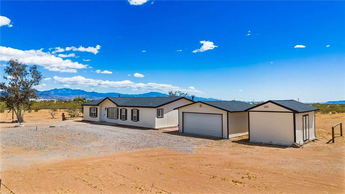 2 Acres of Land with Home for Sale in Golden Valley, Arizona