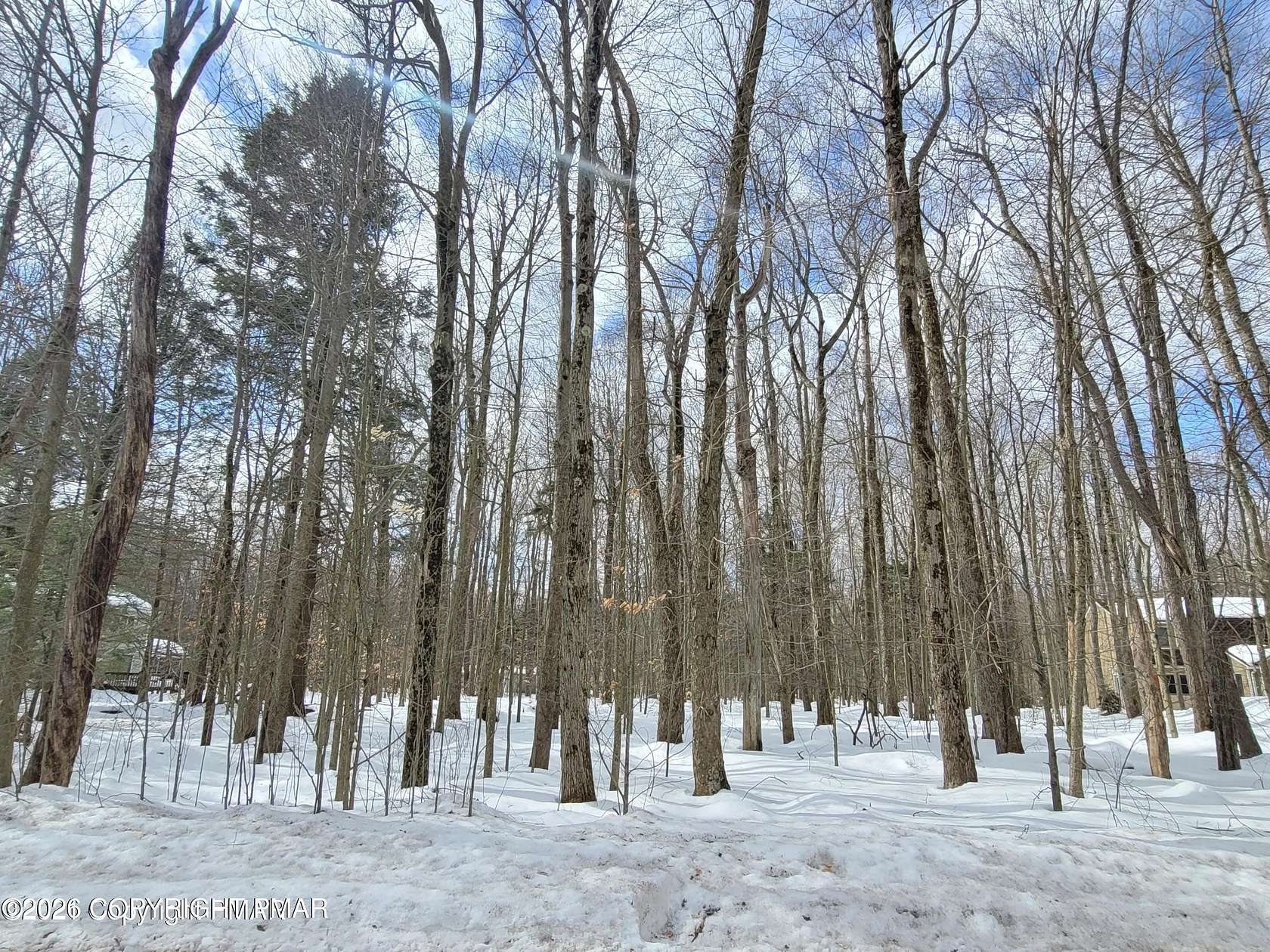 0.7 Acres of Residential Land for Sale in Pocono Pines, Pennsylvania