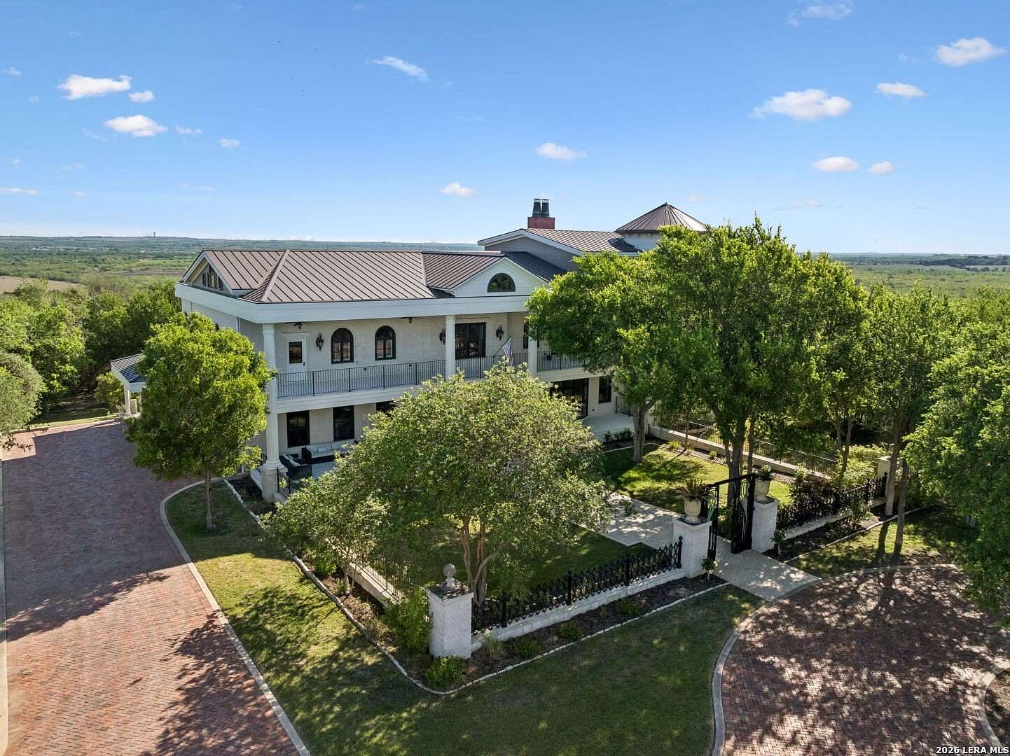 143 Acres of Recreational Land with Home for Sale in New Braunfels, Texas