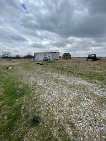 9.55 Acres of Land for Sale in Springer, Oklahoma