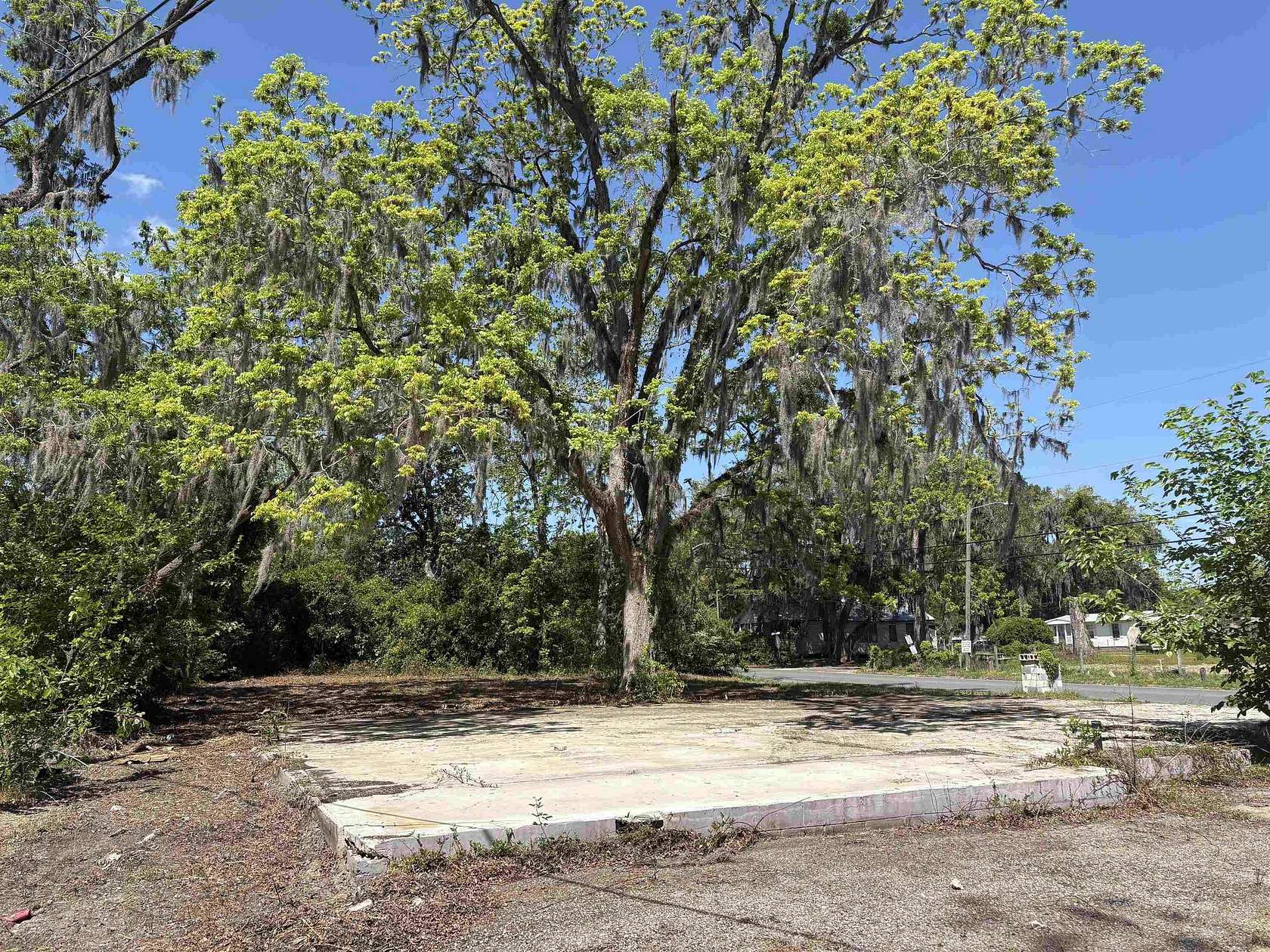 0.33 Acres of Land for Sale in Monticello, Florida