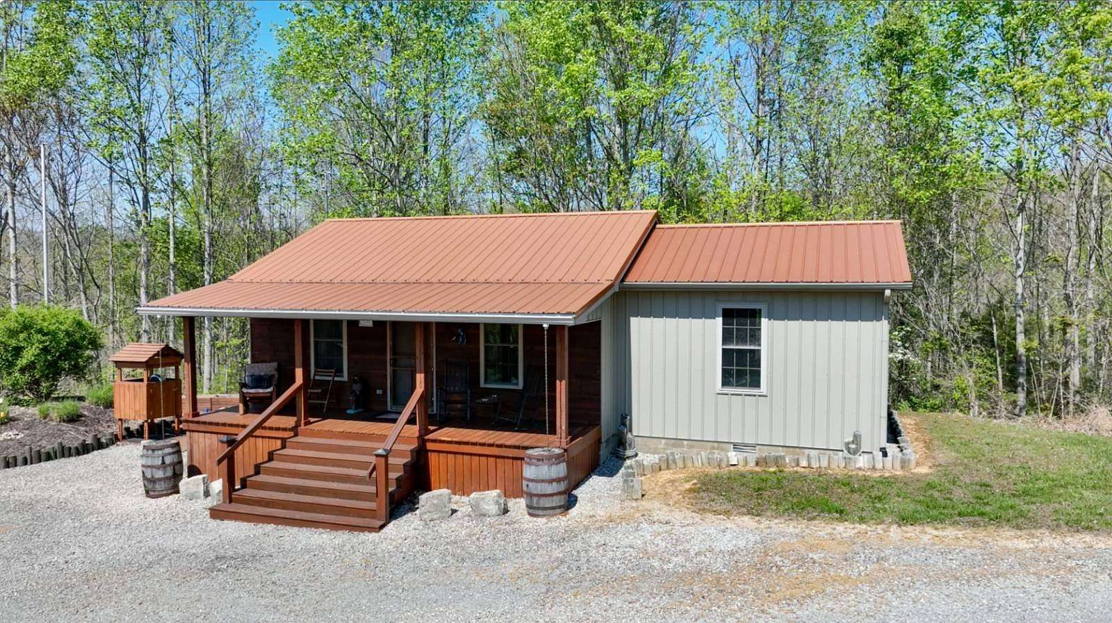 16.8 Acres of Land with Home for Sale in Burkesville, Kentucky