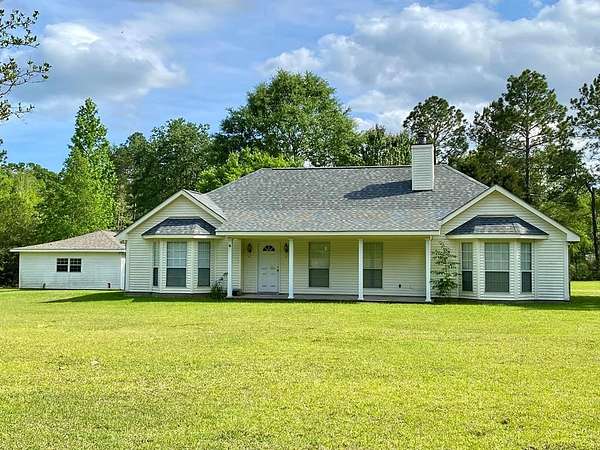 3.16 Acres of Land with Home for Sale in Carriere, Mississippi
