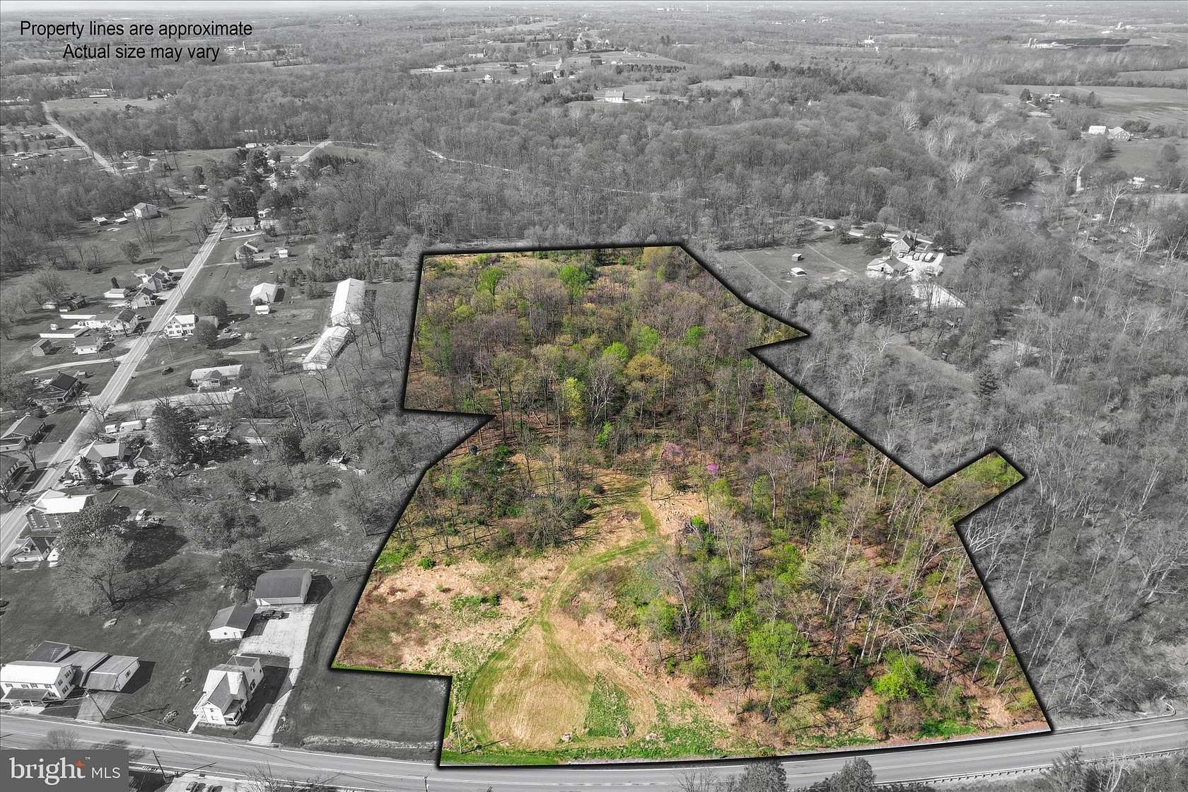 12 Acres of Mixed-Use Land for Sale in New Oxford, Pennsylvania