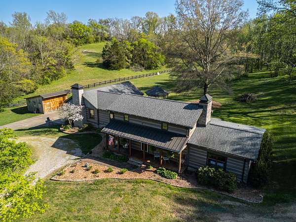 6.33 Acres of Land with Home for Sale in Franklin, Tennessee