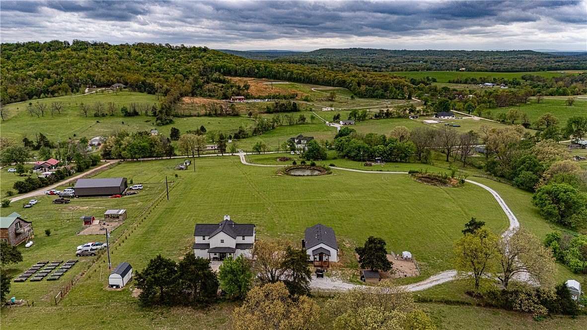 9 Acres of Land with Home for Sale in Fayetteville, Arkansas