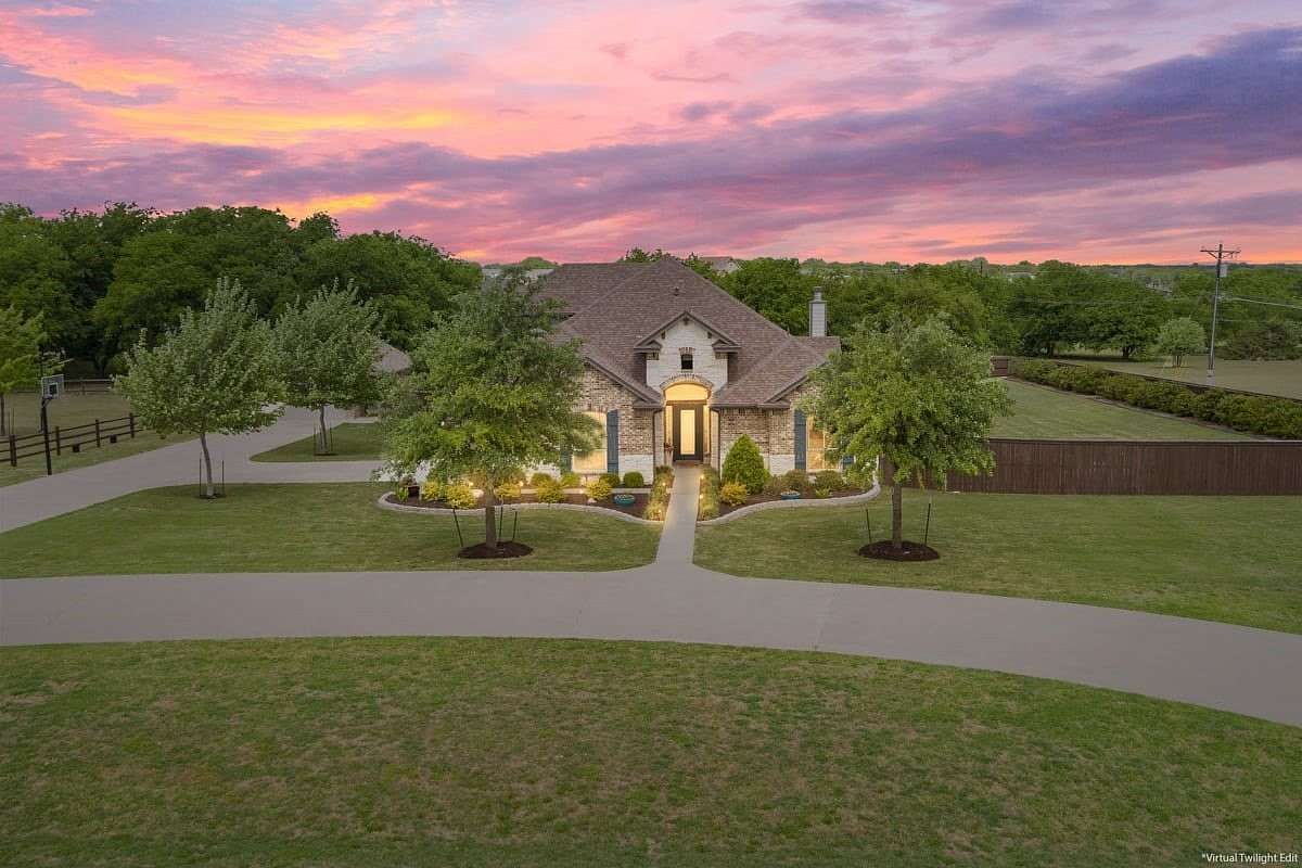2.7 Acres of Land with Home for Sale in Lorena, Texas