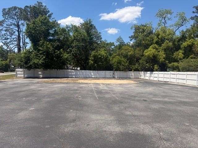 0.42 Acres of Commercial Land for Sale in Valdosta, Georgia