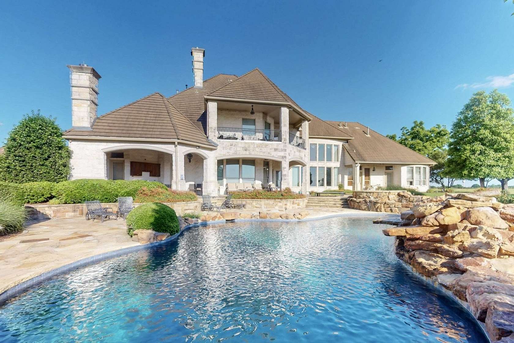 6 Acres of Land with Home for Sale in Forney, Texas