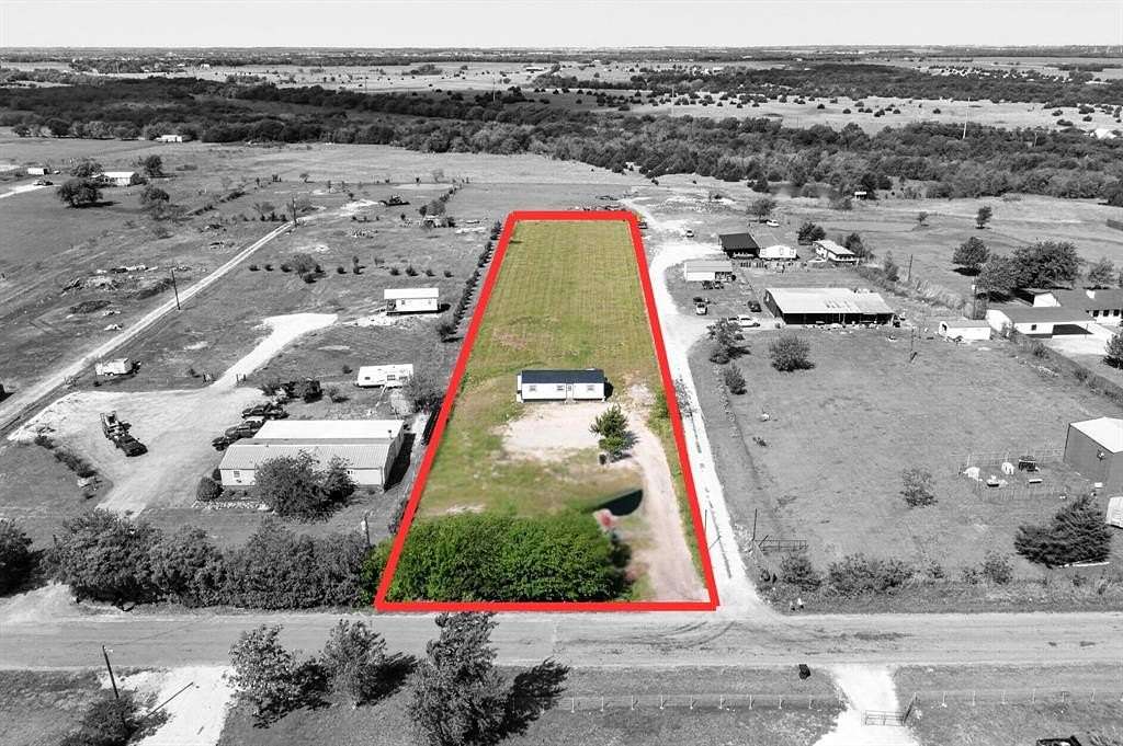 1.5 Acres of Land with Home for Sale in Royse City, Texas