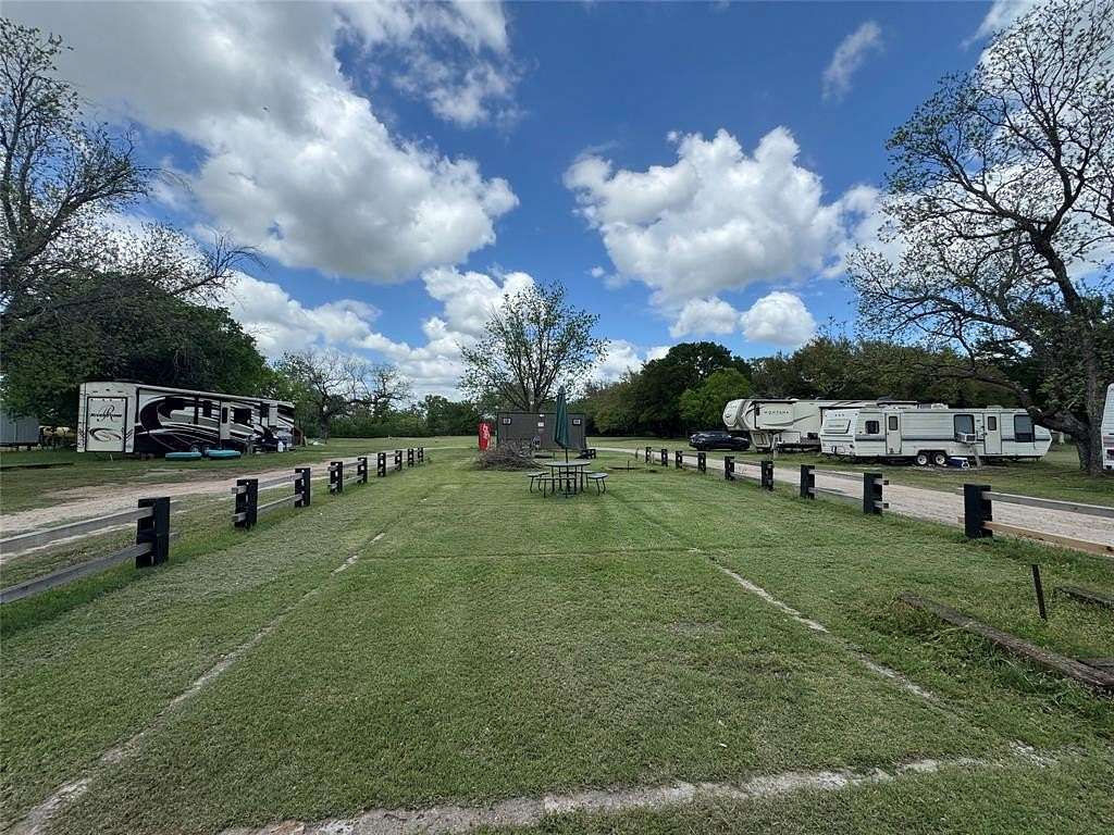 102 Acres of Land for Sale in Weatherford, Texas