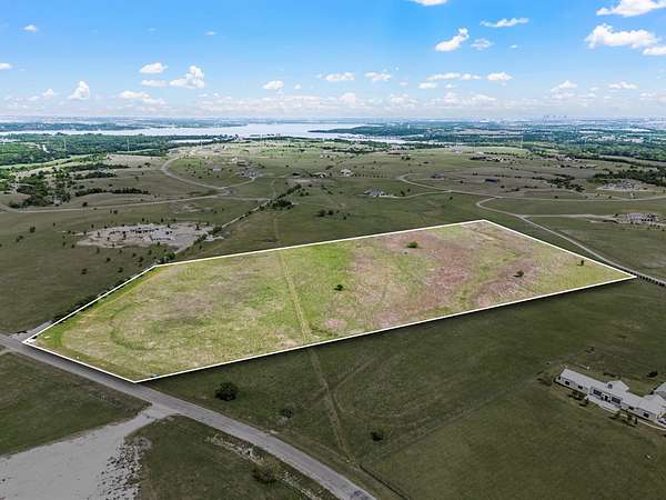 20.9 Acres of Land for Sale in Crowley, Texas