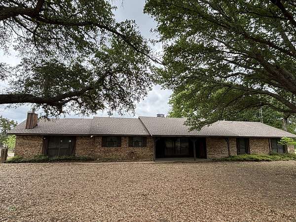 6.9 Acres of Land with Home for Sale in Brownsboro, Texas