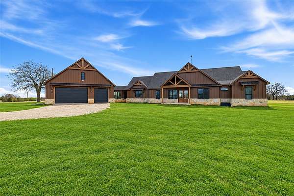 20 Acres of Land with Home for Sale in Sunset, Texas