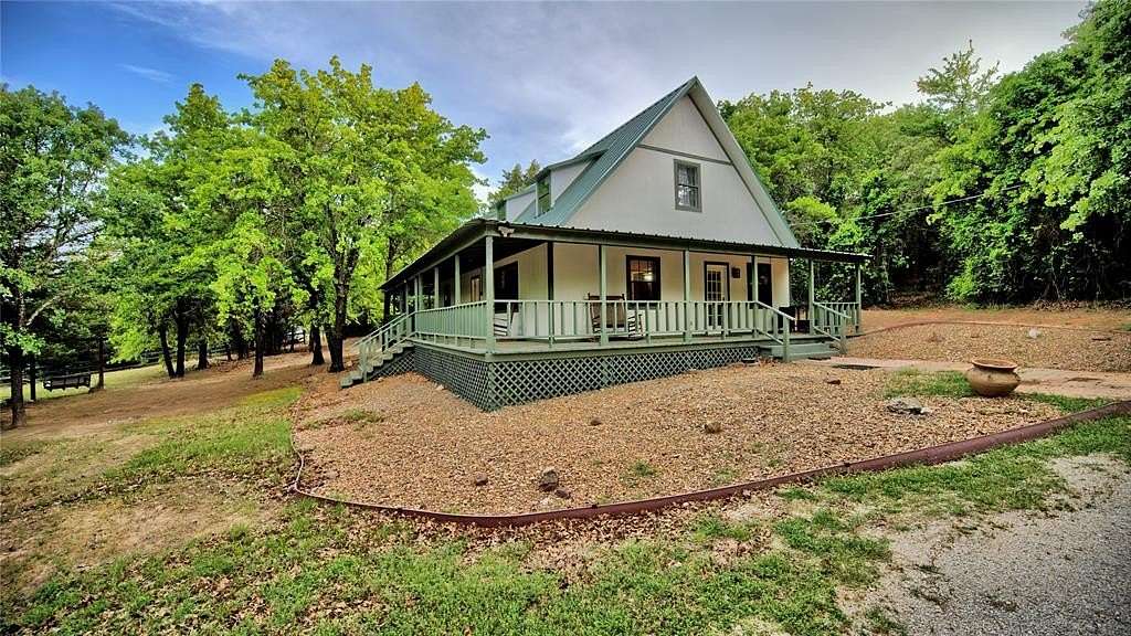 5 Acres of Land with Home for Sale in Muenster, Texas