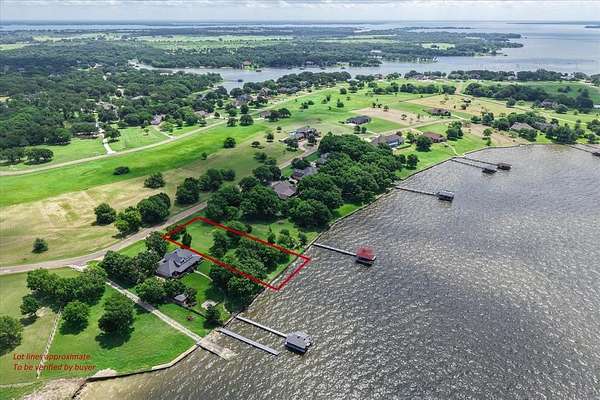 0.87 Acres of Residential Land for Sale in Corsicana, Texas