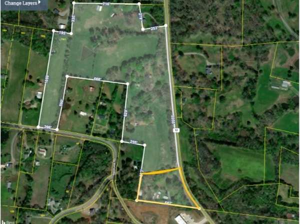 5 Acres of Land with Home for Sale in Ashland City, Tennessee