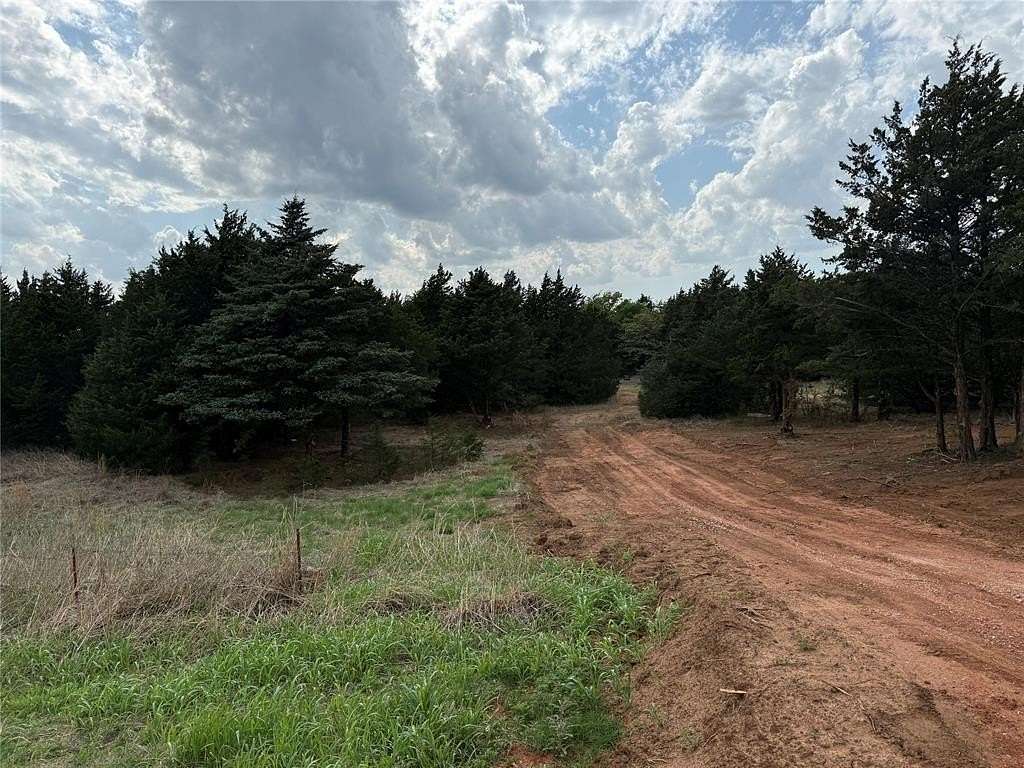 1.47 Acres of Residential Land for Sale in Guthrie, Oklahoma