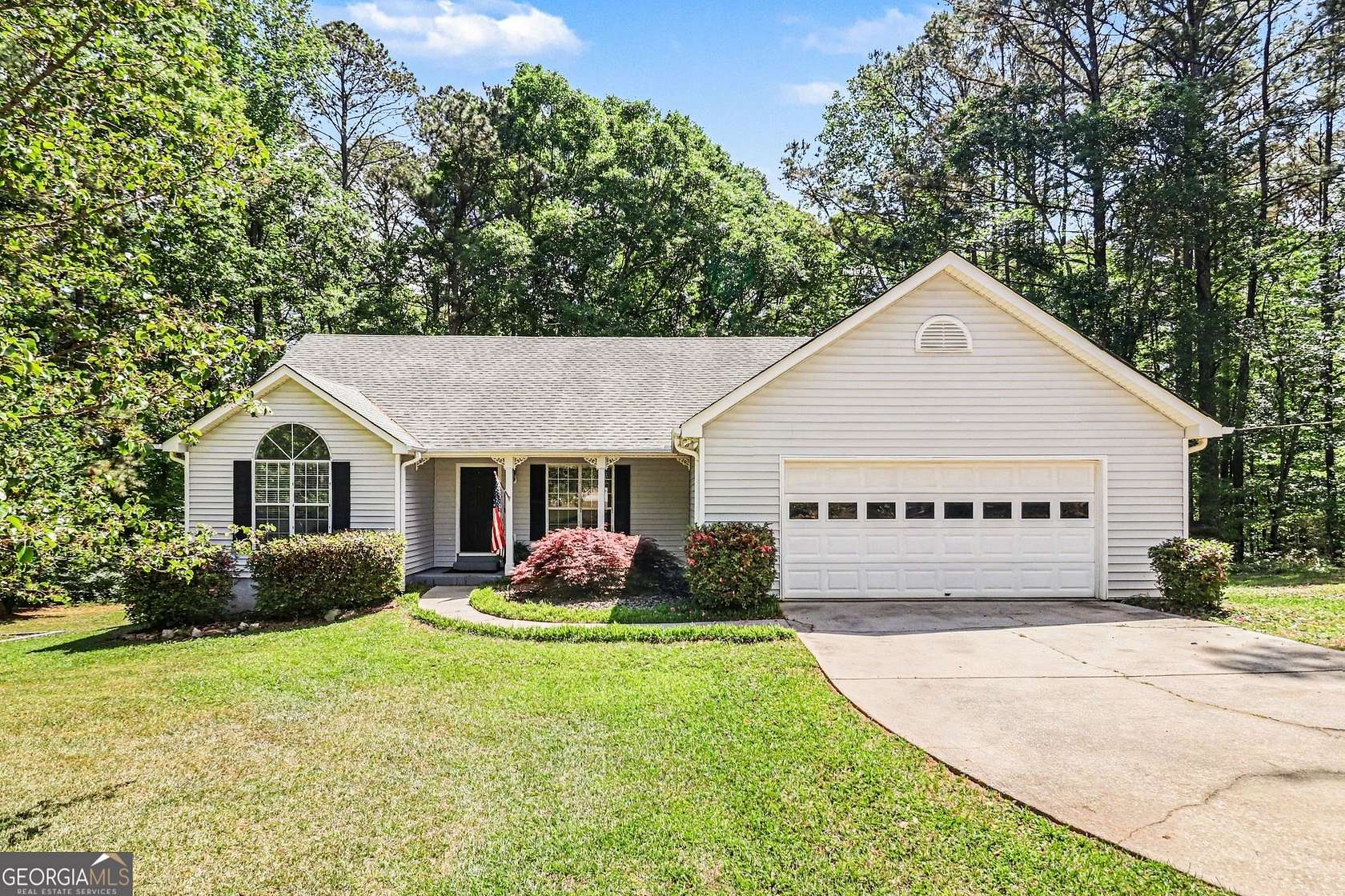 1.89 Acres of Land with Home for Sale in Fayetteville, Georgia