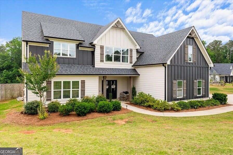 4 Acres of Land with Home for Sale in Carrollton, Georgia