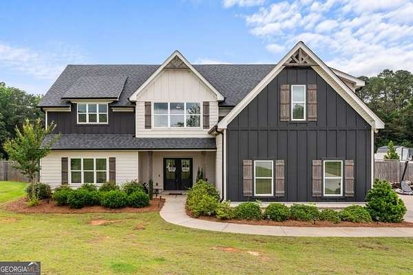 4 Acres of Land with Home for Sale in Carrollton, Georgia