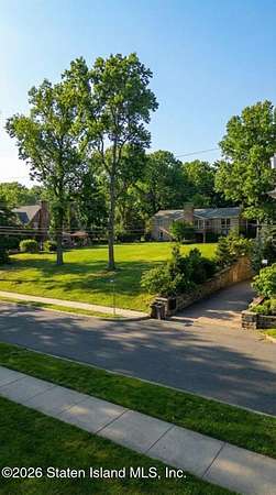 0.22 Acres of Residential Land for Sale in Staten Island, New York