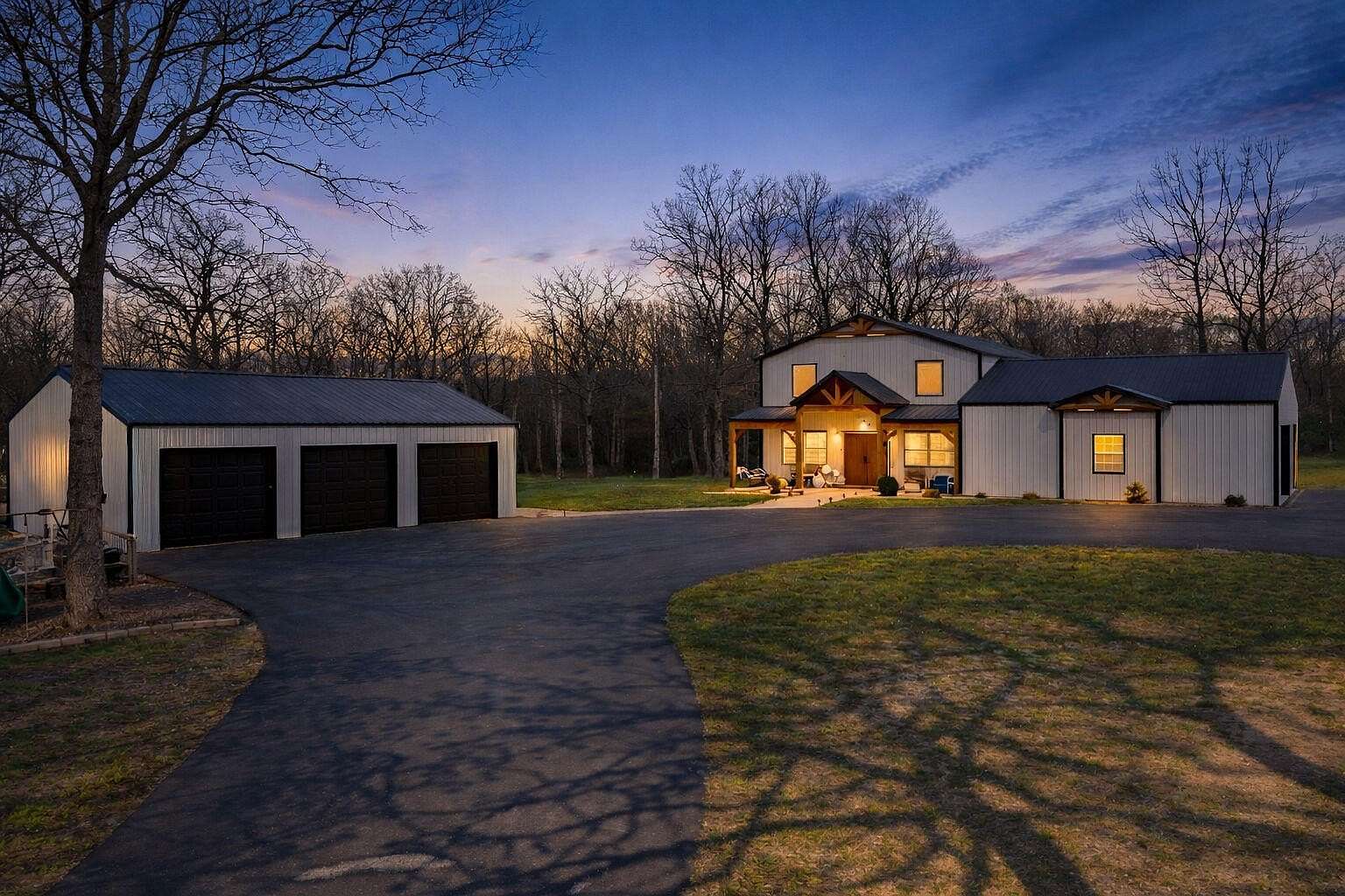 1.65 Acres of Land with Home for Sale in Halfway, Missouri