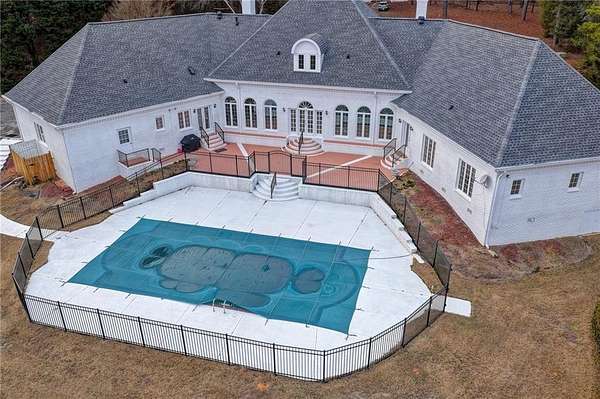 22.5 Acres of Recreational Land with Home for Lease in Grayson, Georgia