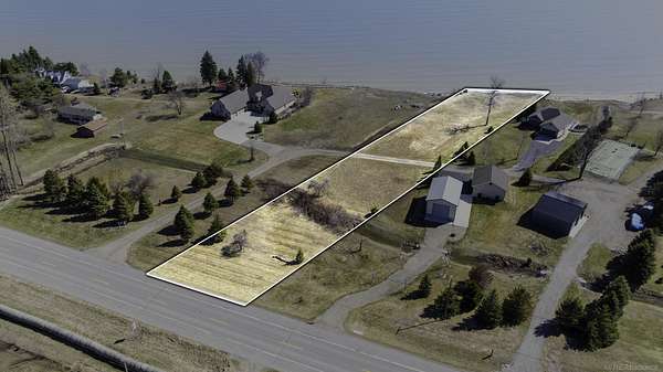 1.5 Acres of Residential Land for Sale in Deckerville, Michigan