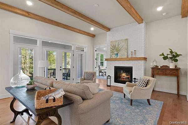 2.13 Acres of Land with Home for Sale in Hyde Park, New York