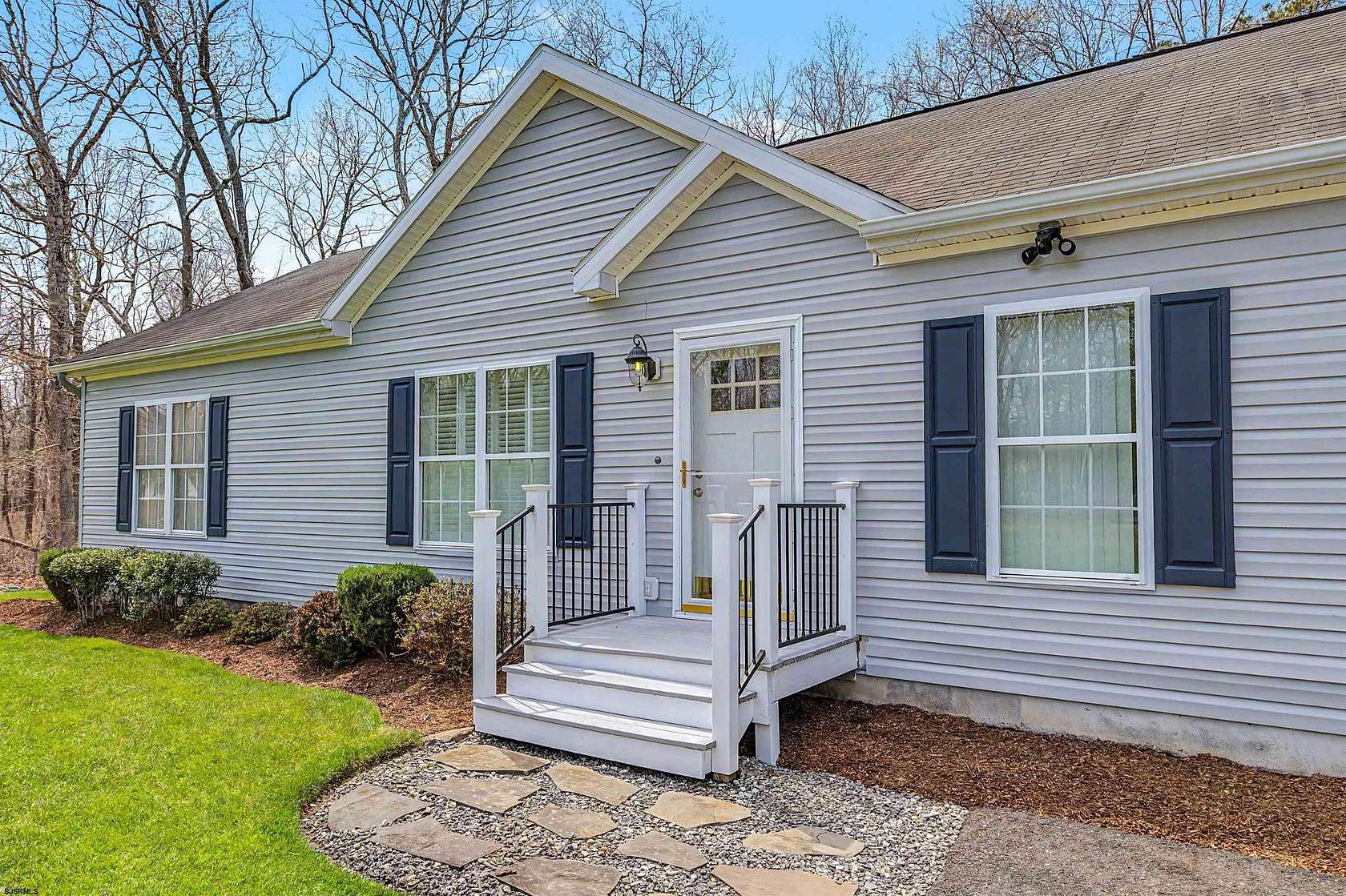 4.67 Acres of Land with Home for Sale in Mays Landing, New Jersey