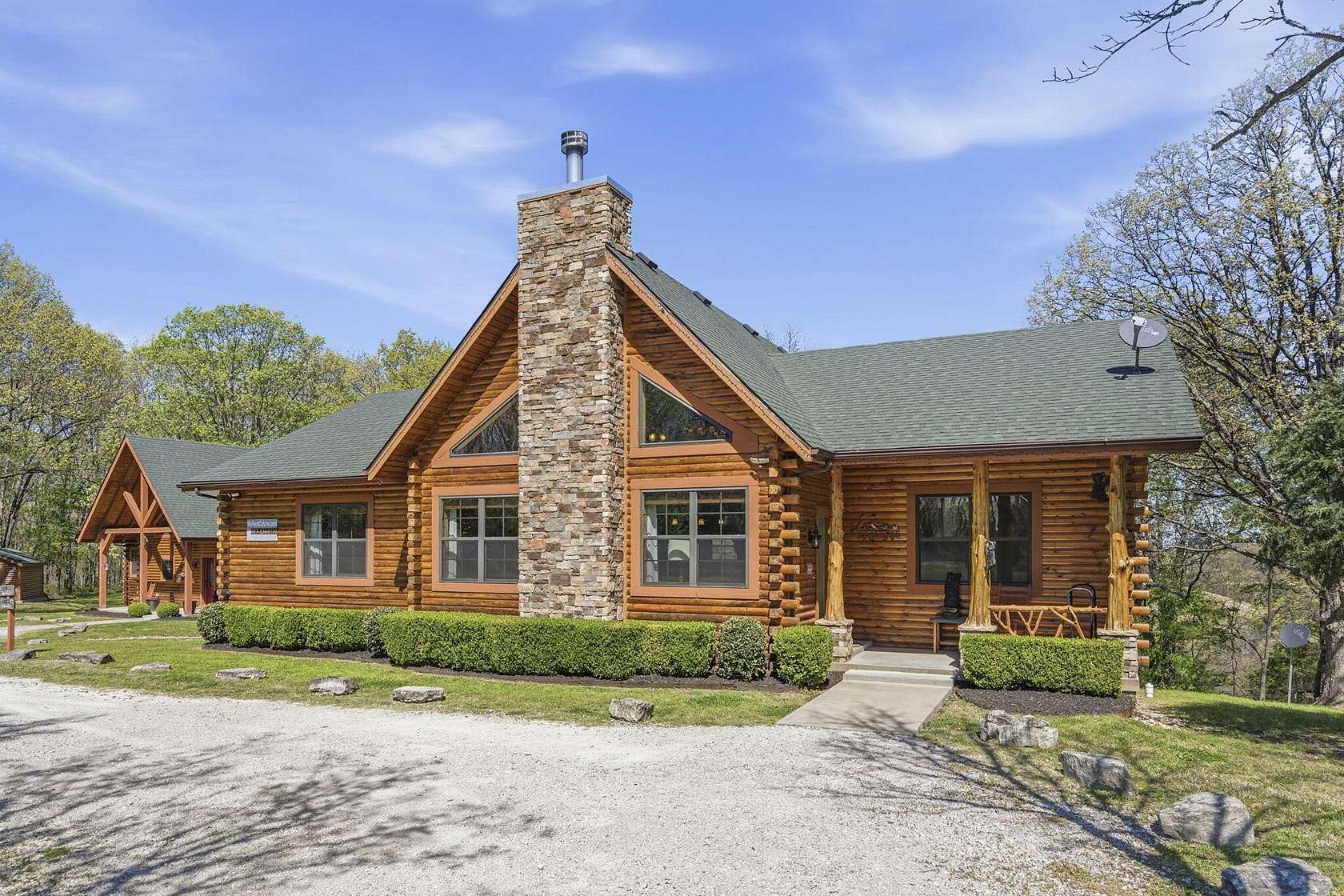 2.13 Acres of Land with Home for Sale in Ridgedale, Missouri