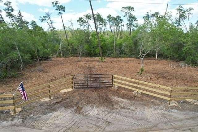 0.23 Acres of Residential Land for Sale in Umatilla, Florida