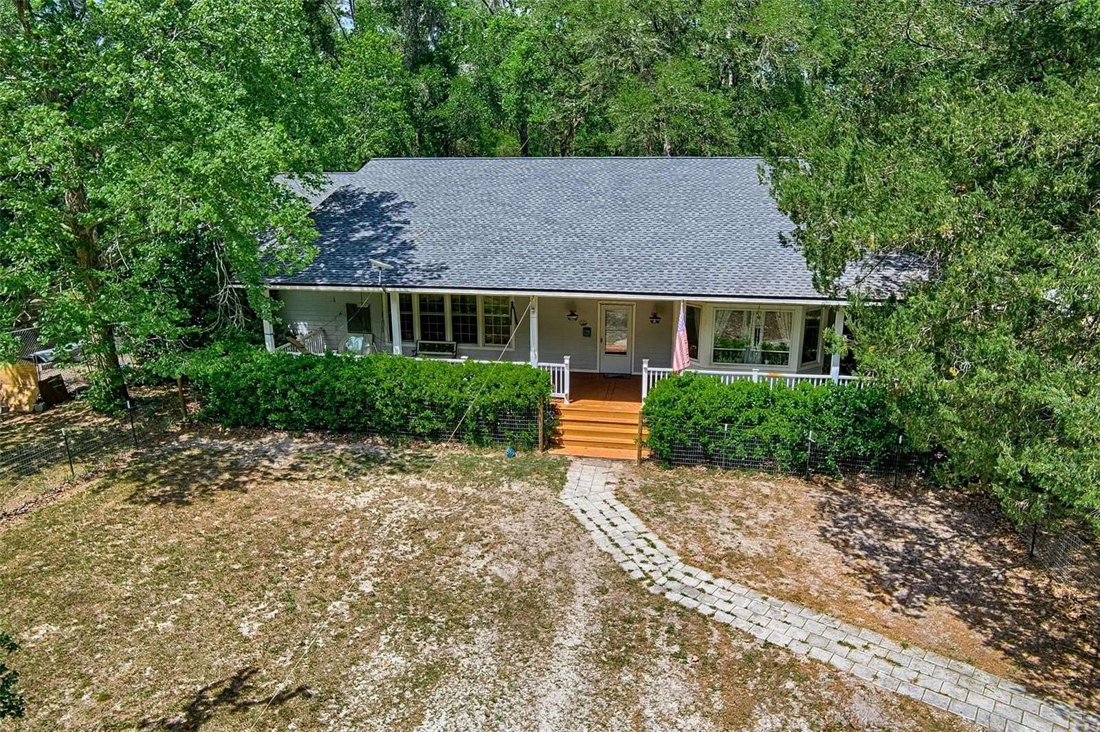 5 Acres of Land with Home for Sale in Archer, Florida