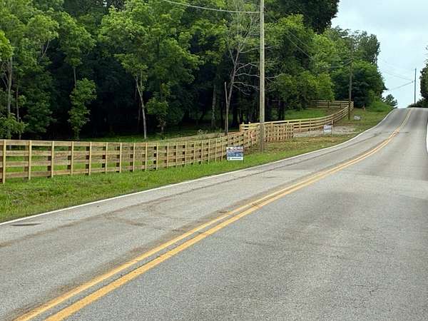 25 Acres of Land for Sale in Culleoka, Tennessee
