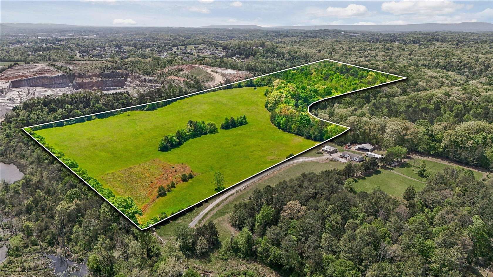 57 Acres of Recreational & Residential Land for Sale in Ringgold, Georgia