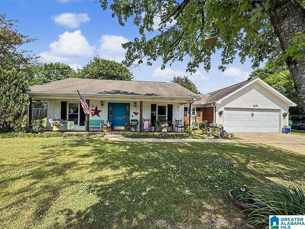 1.77 Acres of Land with Home for Sale in Tuscaloosa, Alabama