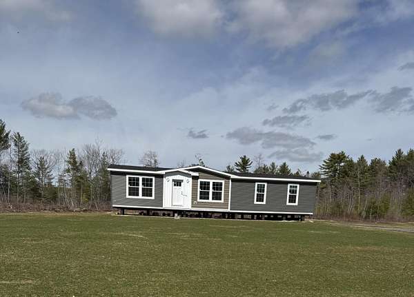 2.2 Acres of Land with Home for Sale in Leeds, Maine