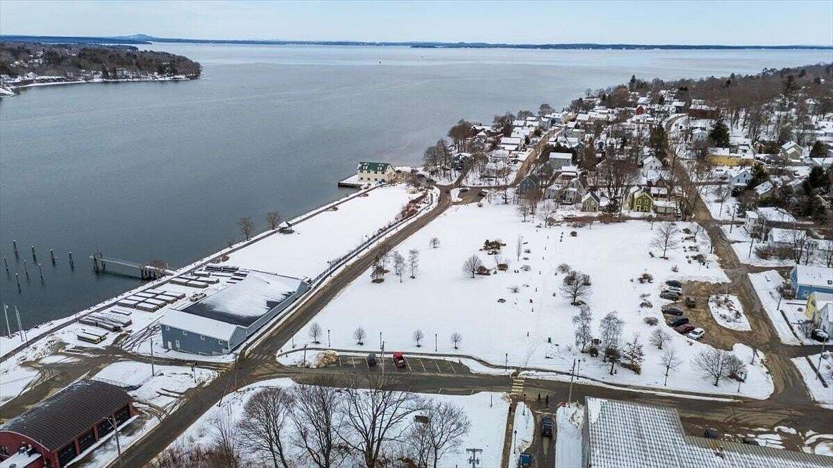 0.46 Acres of Mixed-Use Land for Sale in Belfast, Maine