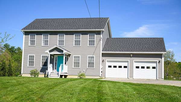 4 Acres of Land with Home for Sale in Freeport, Maine