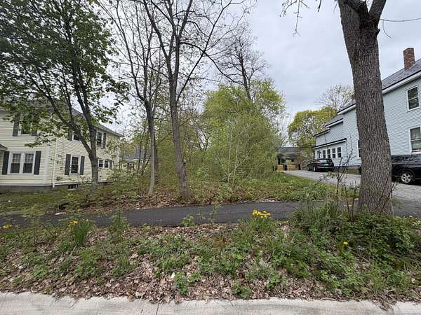 0.11 Acres of Residential Land for Sale in Bangor, Maine