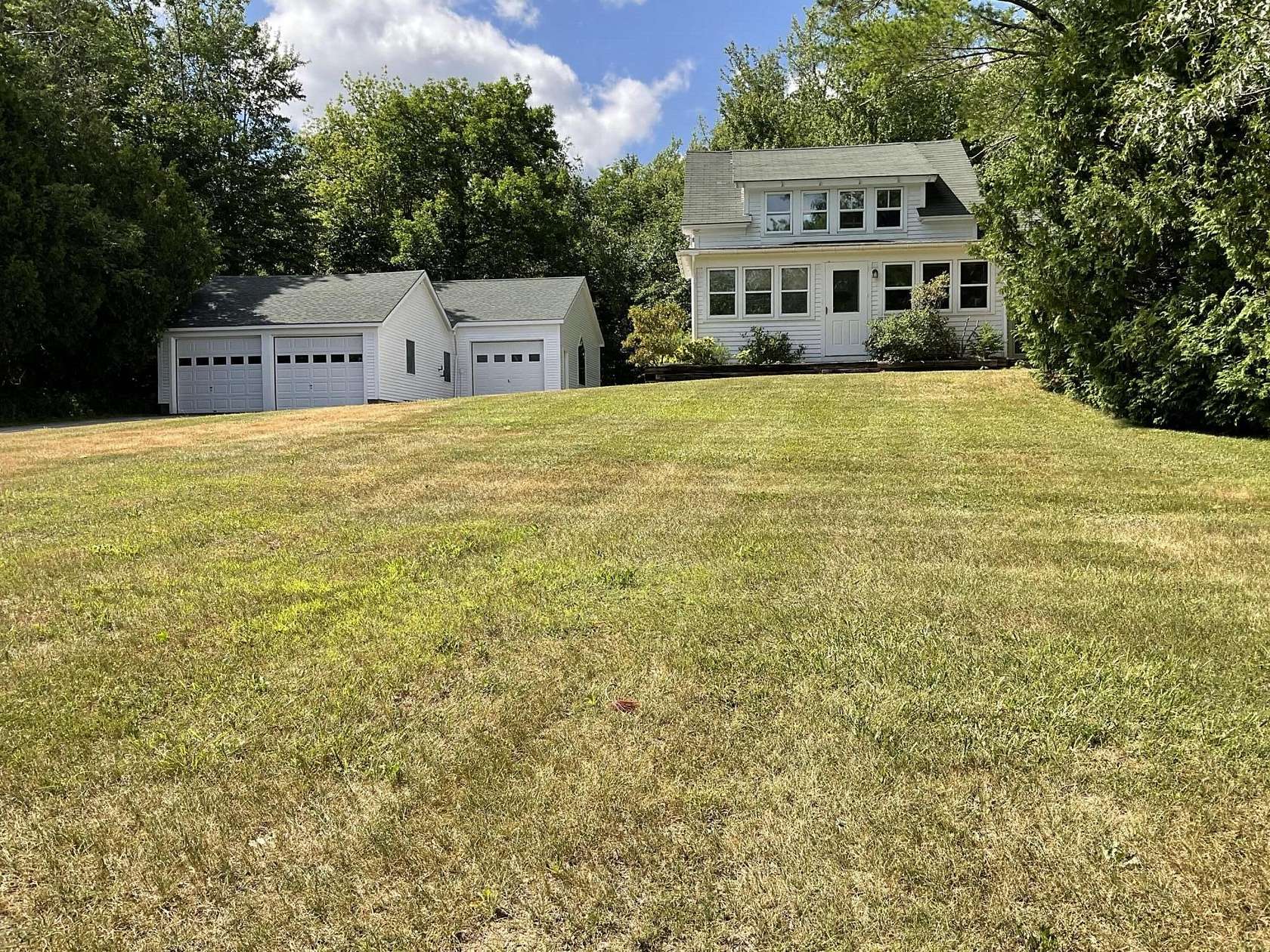 2.19 Acres of Improved Mixed-Use Land for Sale in Lincolnville, Maine