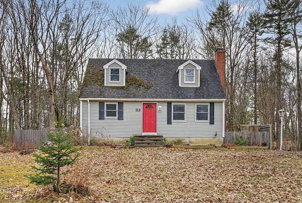 1.67 Acres of Land with Home for Sale in Wiscasset, Maine