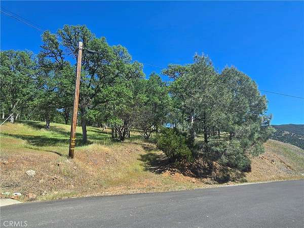 3.16 Acres of Residential Land for Sale in Clearlake Oaks, California